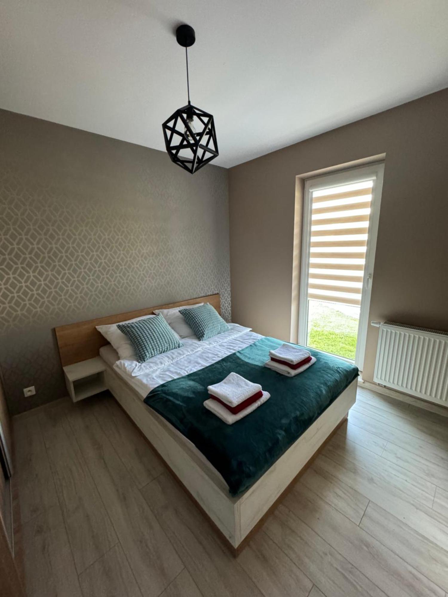 Apartamenty U Edzi 자토르 외부 사진